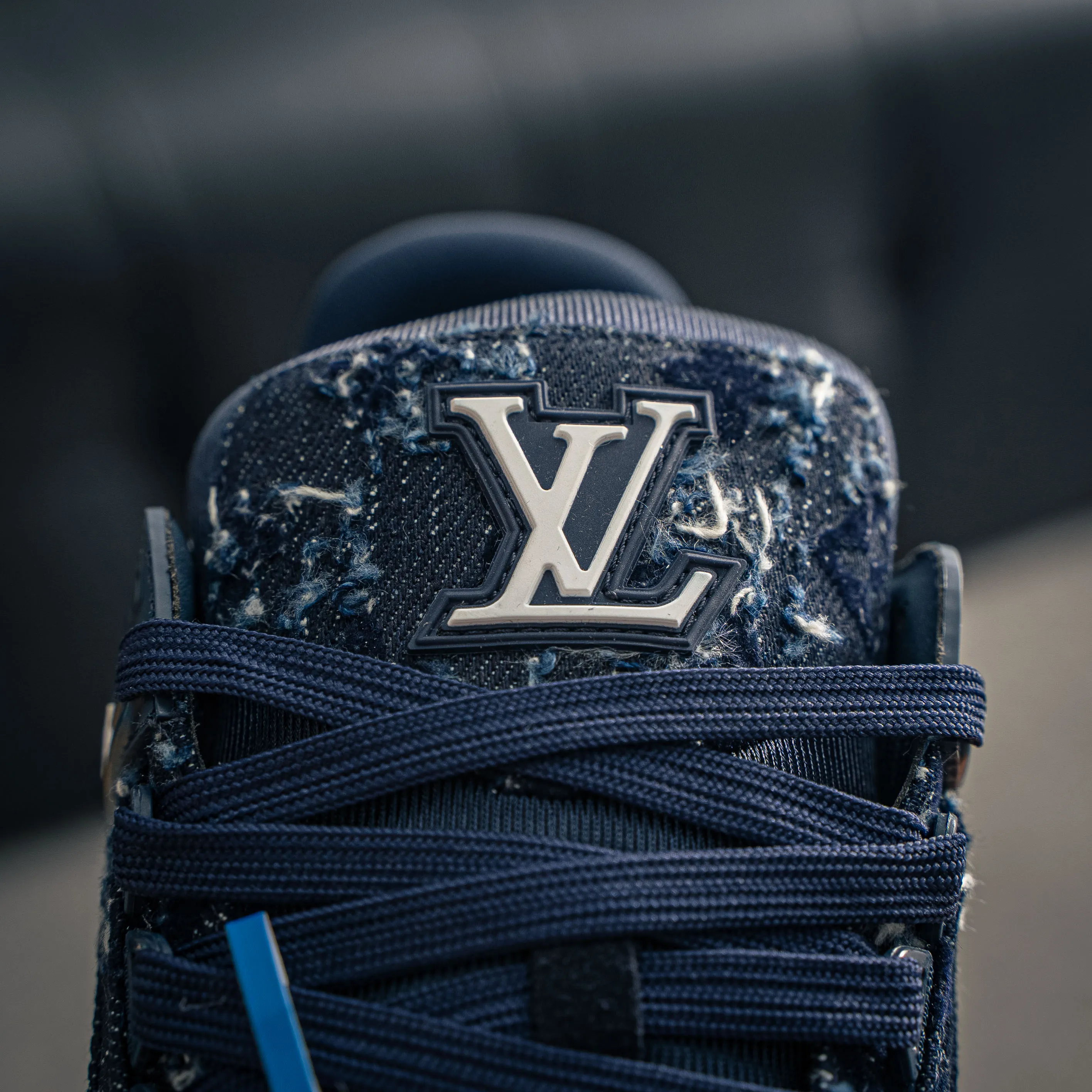 # LV- - trainer 2026 New Arrival 1：1 ！！ Shoes Cowhide Leather ， LOGO ， Breathable ， 。
